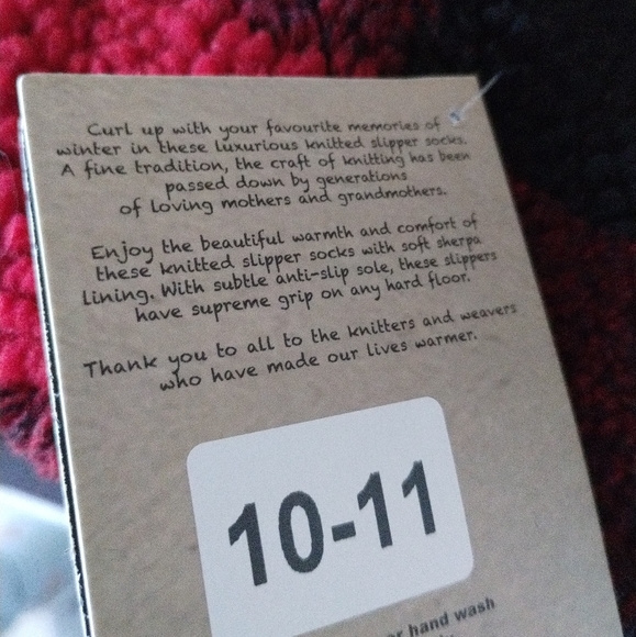NWT in Box Slipper Socks Buffalo Check Pattern - Picture 15 of 16